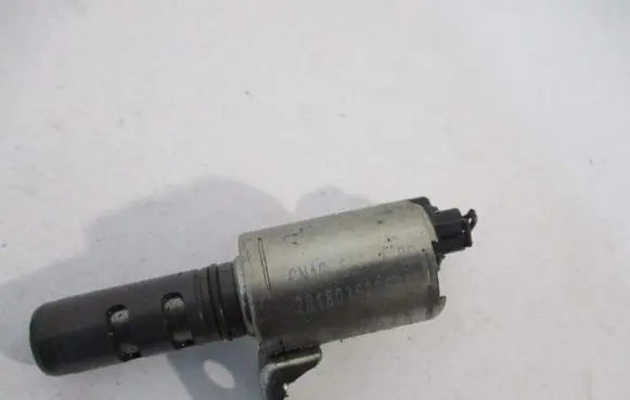 Ford Focus ST Valve CN1G-61313-BD