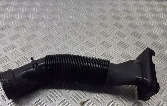 Seat Cordoba (6L) Intercooler air guide/duct channel 6Q0129618