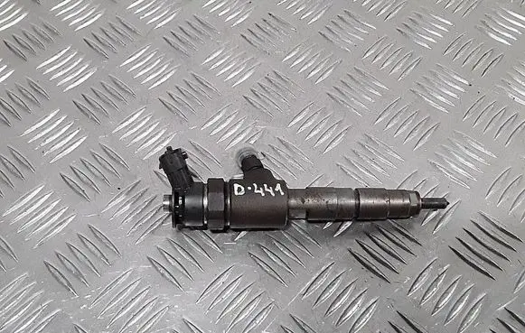 Peugeot Partner Fuel injector 0445110340