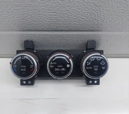 Suzuki SX4 Climate control unit 3951079J01 3951079J0