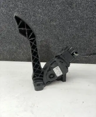 Ford Transit Accelerator throttle pedal 6C119F836