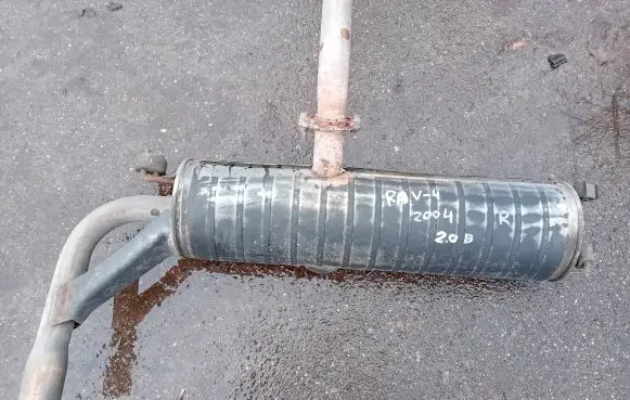 Toyota RAV 4 (XA20) Muffler/silencer 