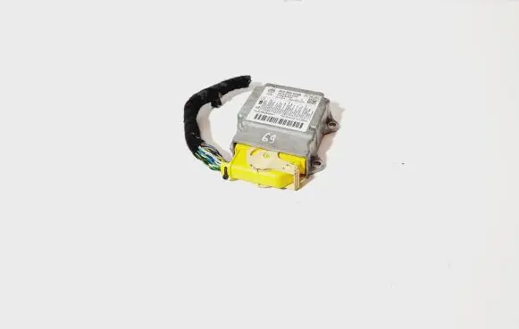Audi Q3 8U Airbag control unit/module 8U0959655B 8U0959655 5WK44299