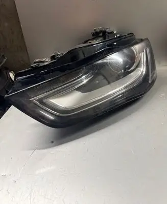 Audi A4 S4 B8 8K Headlight/headlamp 8K0941005D LE10D6235 30663182
