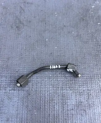Mercedes-Benz E W211 Fuel injector supply line/pipe 
