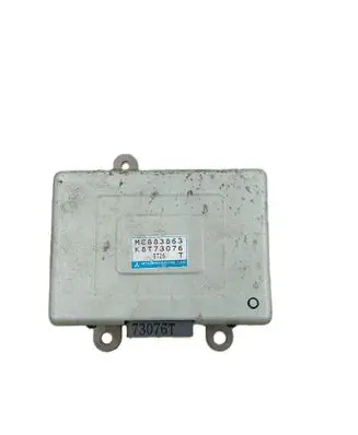 Mitsubishi Pajero Engine control unit/module MC883863 K8T73076