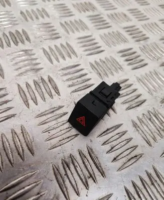 Nissan Qashqai Hazard light switch 299125472 02010
