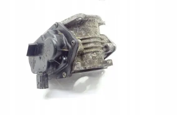 Volkswagen Amarok EGR valve 03L131501R
