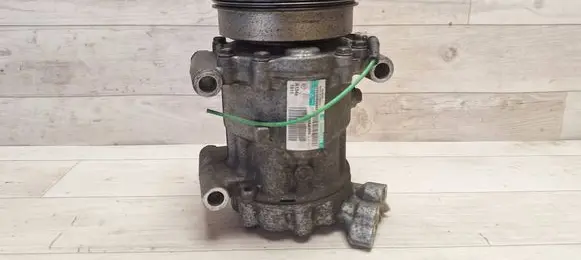 Dacia Sandero Air conditioning (A/C) compressor (pump) 8200840899 09950904962