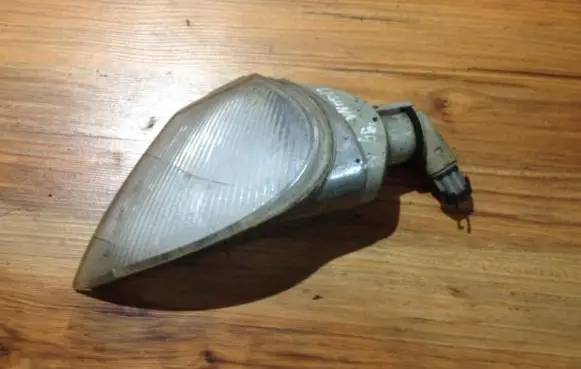 Renault Laguna I Front indicator light 7700820126