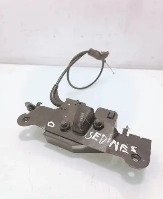 Volvo S80 Seat back rest lock catch 