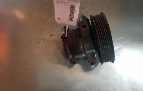 Ford Fiesta Power steering pump