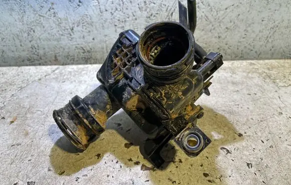 Volvo XC40 Intake resonator 32298426