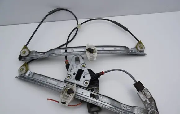 Peugeot 206 Front door window regulator with motor 