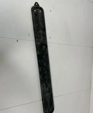 BMW 5 F10 F11 Radiator support slam panel bracket 6206347