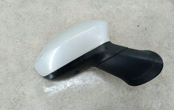 Fiat Punto Evo Front door electric wing mirror 