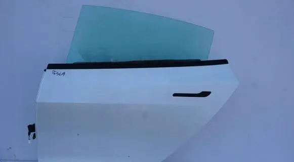 Tesla Model 3 Rear door 1792225
