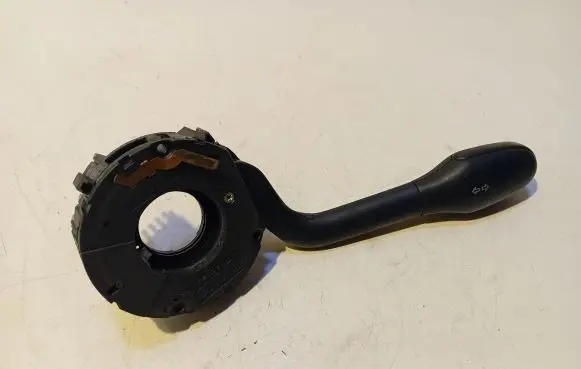 Volkswagen Caddy Indicator stalk PA66M40