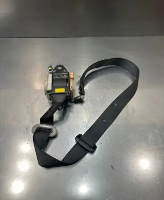 Suzuki Grand Vitara II Front seatbelt 8492065J0 08152007 TKAB2GF520