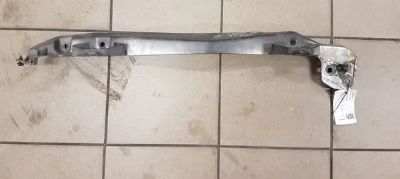 Renault Laguna III Fender mounting bracket 901270001R