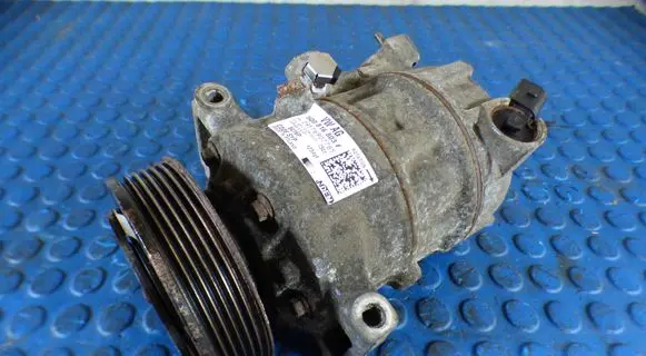 Skoda Fabia Mk3 (NJ) Air conditioning (A/C) compressor (pump) CART5Q0816803F 5Q0816803F