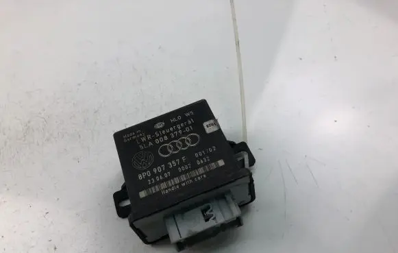 Audi A3 S3 8P Other control units/modules 8P0907357F
