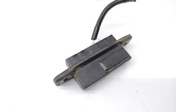 Tailgate opening switch