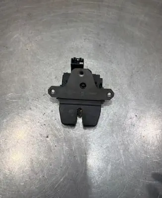 Ford Focus Tailgate/trunk/boot lock/catch/latch 8M51R442A66DA 01041155003