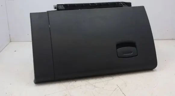 Renault Kadjar Glove box set 685005747R