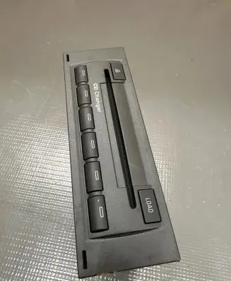 Audi A3 S3 A3 Sportback 8P CD/DVD changer 8E0035111D