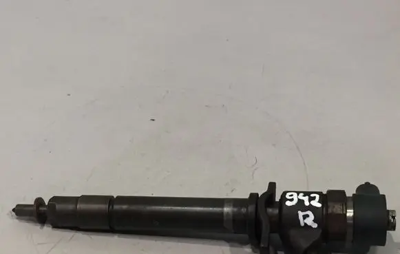 Volvo XC70 Fuel injector 0445110078 8658352