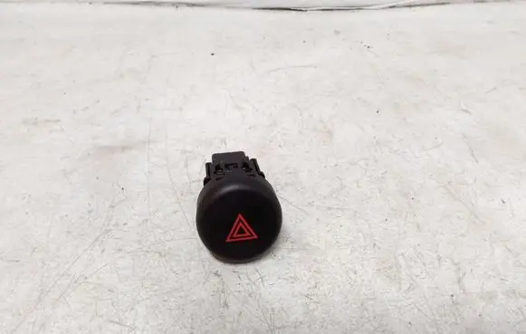 Nissan Juke I F15 Hazard light switch 06019 1617K