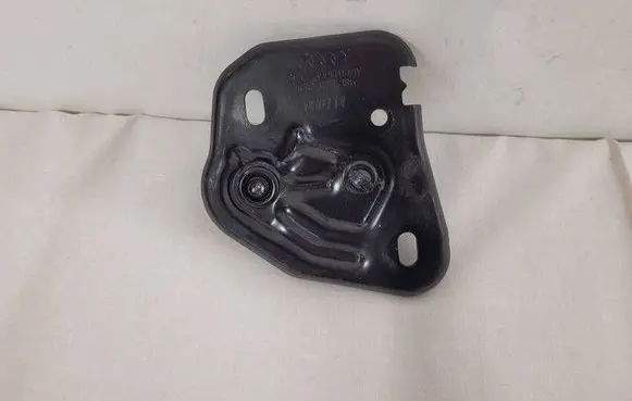 Audi A6 S6 C7 4G Engine bonnet/hood lock/latch loop/hook 4G0823186 080114