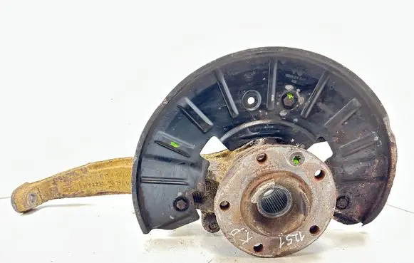Volkswagen Touareg II Front wheel hub 7P6407245A