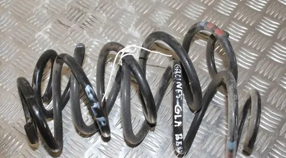 Mercedes-Benz GLA W156 Rear coil spring