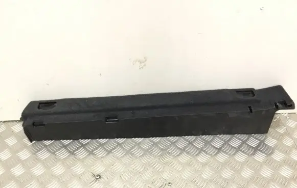 Porsche Macan (95B) Other trunk/boot trim element 8R0861827 95B861827A