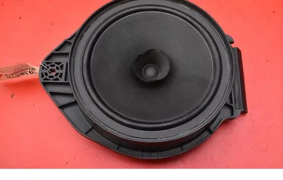 Opel Insignia A Subwoofer speaker 39146485
