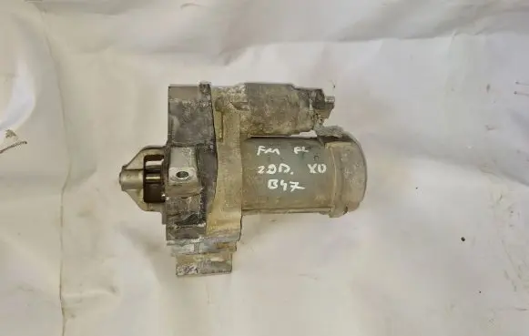 BMW 5 F10 F11 Starter motor 4380000492 8570846 04S27