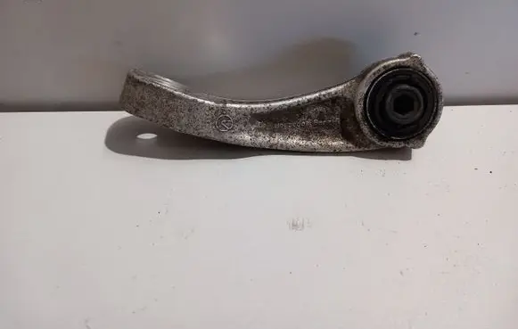 Mercedes-Benz C W205 Front anti-roll bar/stabilizer link A2053230817