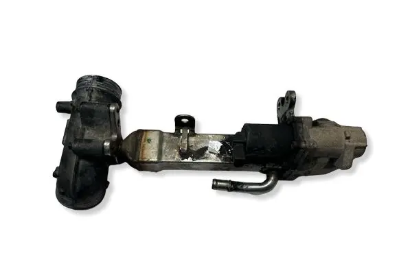 Volvo V70 Intercooler hose/pipe 08631538