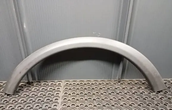 Volvo C30 Front arch trim 31283137 138860