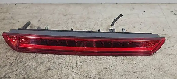 Peugeot 5008 Third/center stoplight A052480