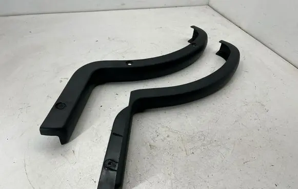 Dodge Charger Other trunk/boot trim element 1KL47TRMAA 1KL48TRMAA