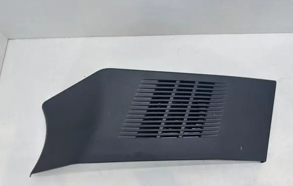 Fisker Ocean (D)pillar trim (top) FM2970300087A