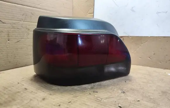 Renault Clio I Rear/tail lights 085511930LB 015511930LB