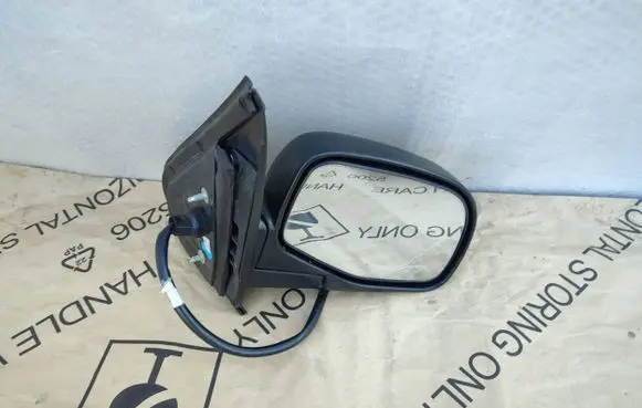 Ford Explorer Front door electric wing mirror E11011163 E11021163