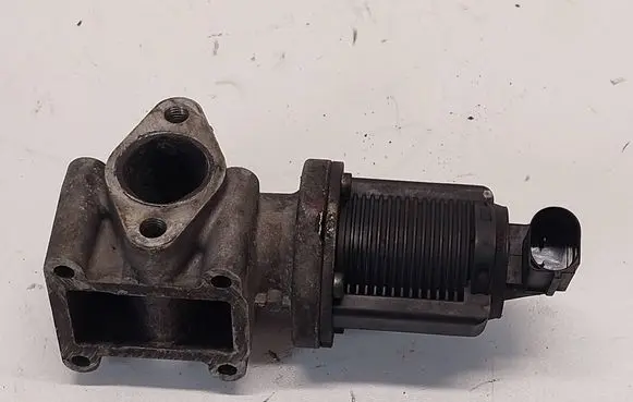 Opel Vectra C EGR valve 46823850
