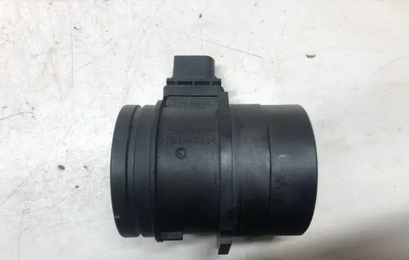 BMW 1 E81 E87 Mass air flow meter 8509724 0281006146 20120222