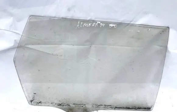 Nissan Sunny Rear door window glass