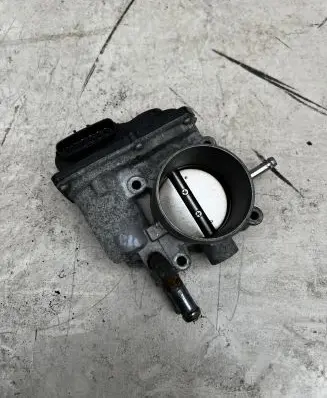 KIA Sportage Throttle valve 351002B300